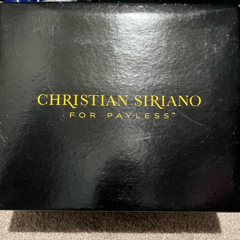 New with tags..  Christian Siriano Red Heels